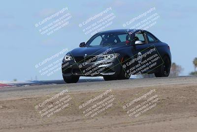 media/Oct-04-2025-OnGrid (Sat) [[44bd565ffa]]/Pink Group/Grapevine/